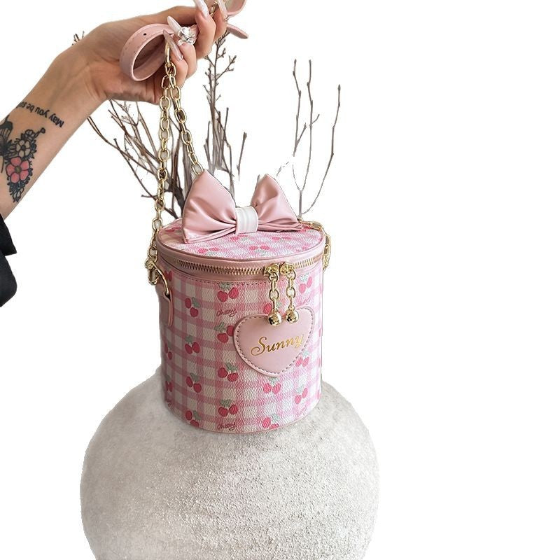 Special-interest Design Contrast Color Chain Bucket Bag