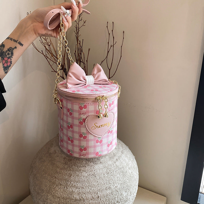 Special-interest Design Contrast Color Chain Bucket Bag