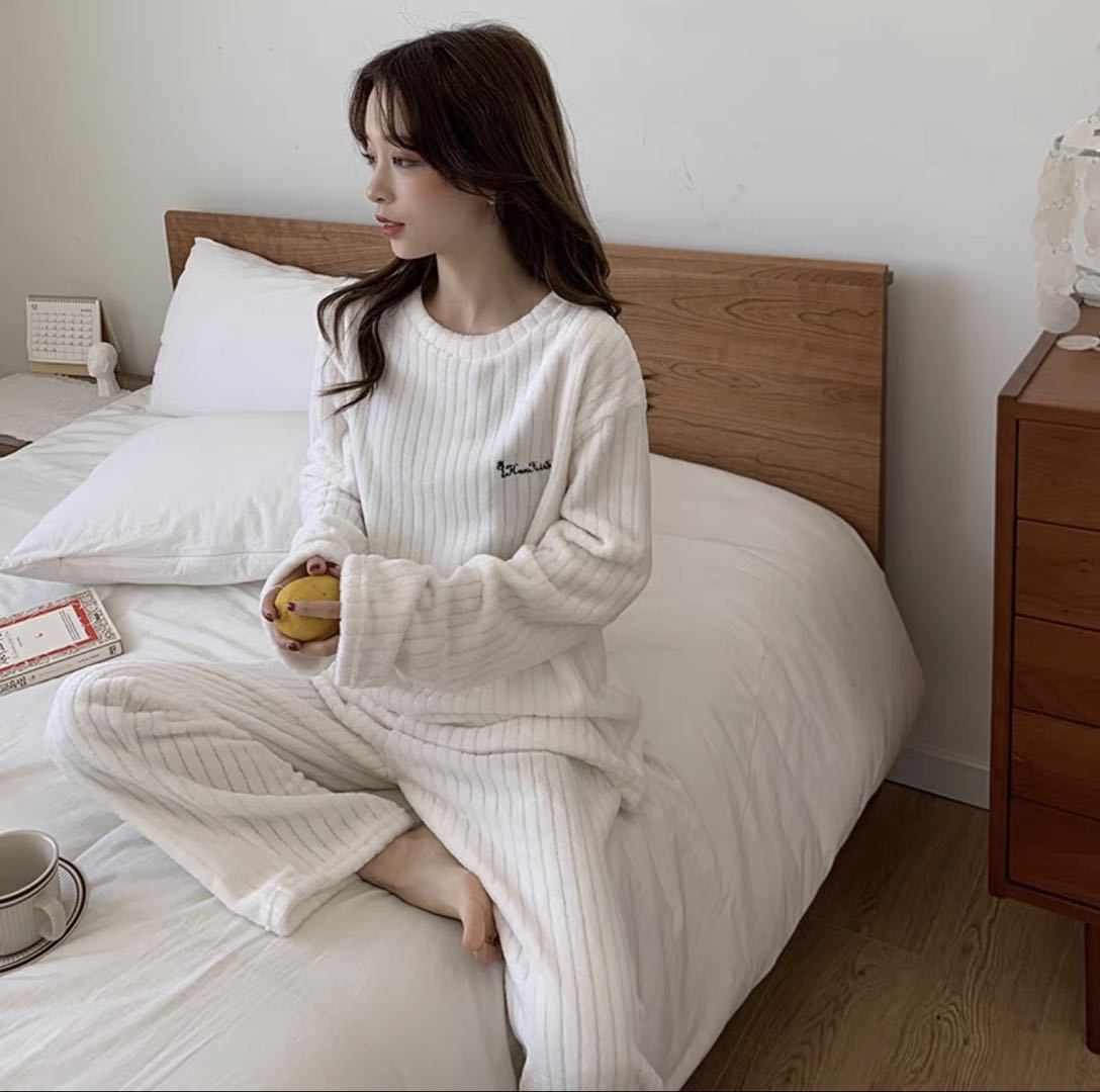 New Vertical Stripe Thickened Warm Home Suit