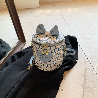 Special-interest Design Contrast Color Chain Bucket Bag