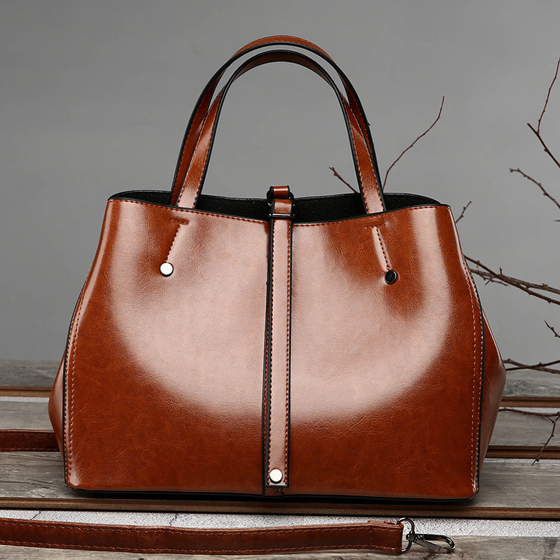 Luxury Retro Women's Hand-carrying Solid Color Simple