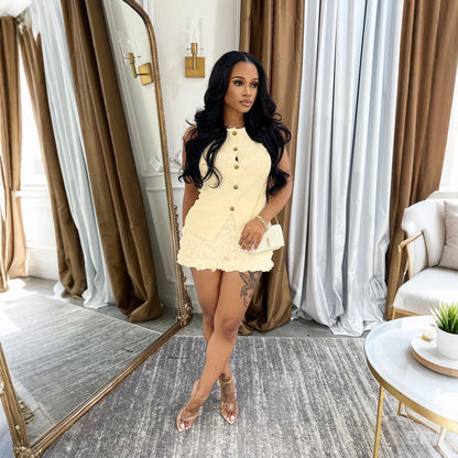 Womens Sleeveless Top With 3D Floral Design And A Figure hugging Midi Skirt