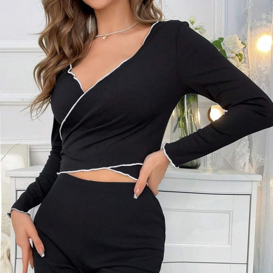 Women's Sexy V-neck Long-sleeve Pants With Straps Pajamas