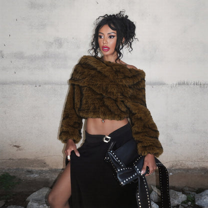 New Ladies' Sexy Hot Short Off-shoulder Loose Comfortable Plush Top