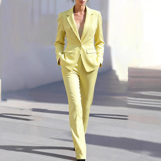 Women's Elegant, Sophisticated Long-Sleeve Blazer And Pants Suit