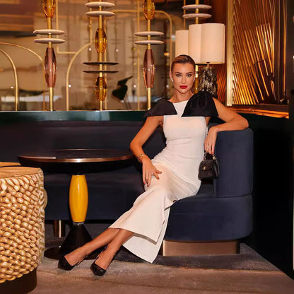 Black-and-white Contrast Sleeveless Sheath Dress